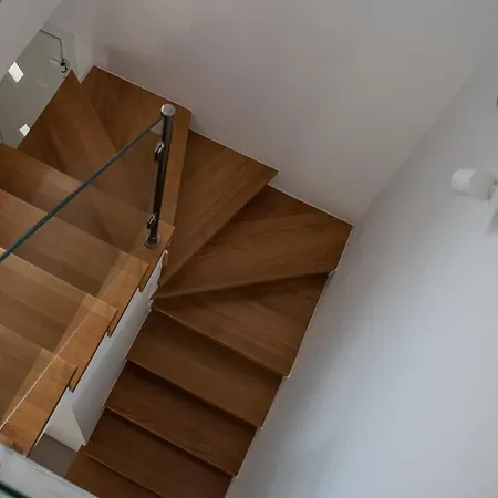 Lefkas Sunrise Luxury Appartments * نِكيانا