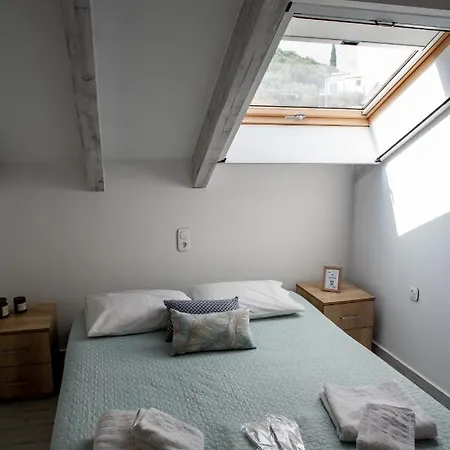 Lefkas Sunrise Luxury Appartments ניקיאנה